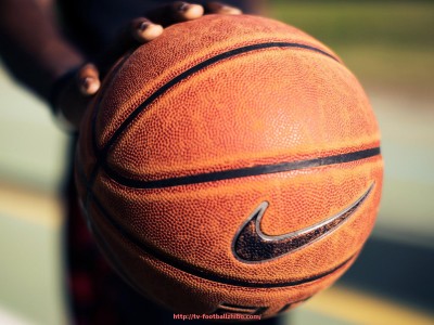 足球直播-关于“罗说NBA”节目都有哪些独特的篮球见解和分析的信息